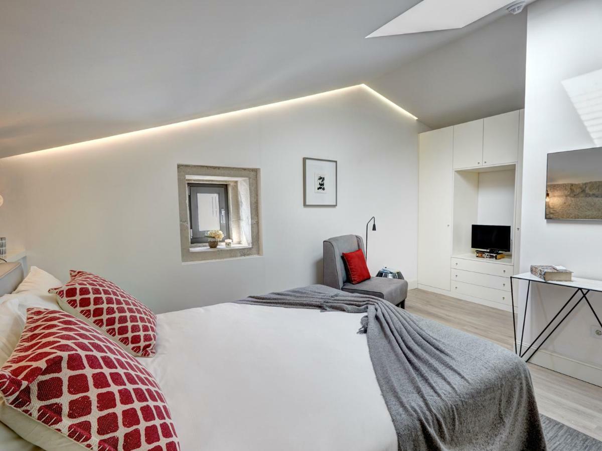 Porto Downtown Lovers Suites: Bombarda 451 Exterior foto