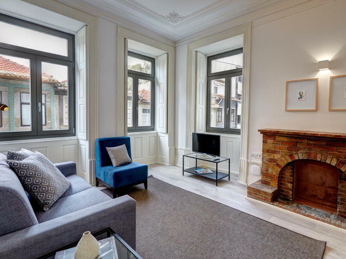 Porto Downtown Lovers Suites: Bombarda 451 Exterior foto