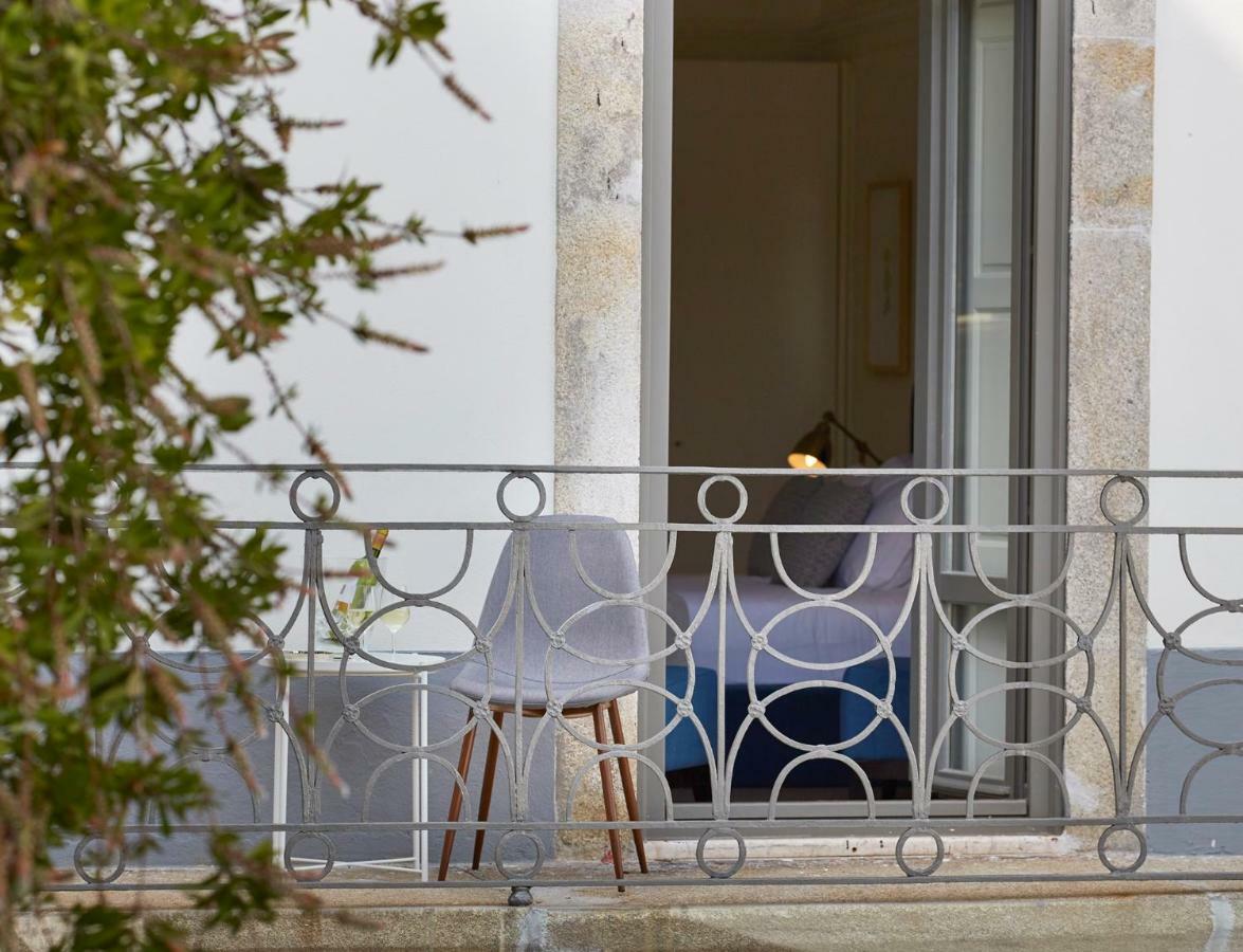 Porto Downtown Lovers Suites: Bombarda 451 Exterior foto