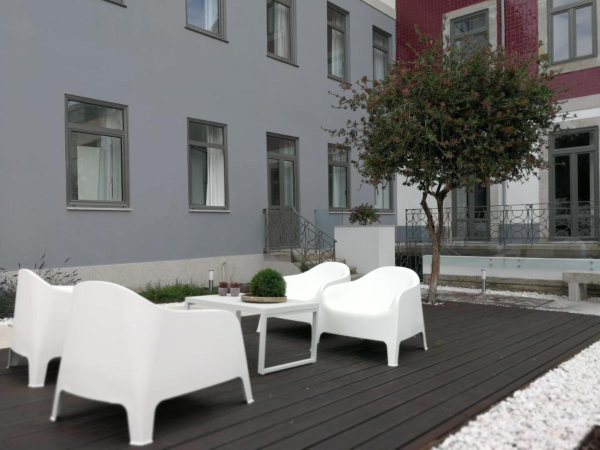 Porto Downtown Lovers Suites: Bombarda 451 Exterior foto